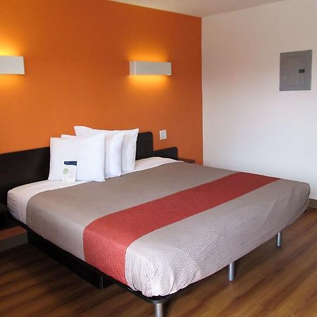 Motel 6-Greenville, Sc Екстериор снимка